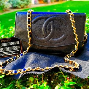 💯AUTHENTIC Chanel CAVIAR Wallet on Chain/p